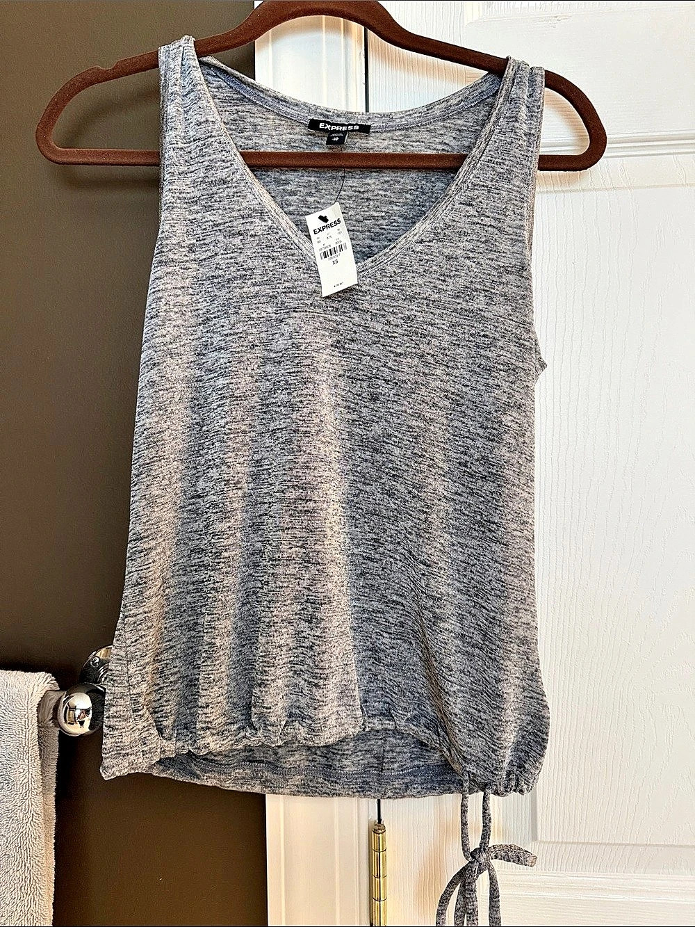 Express Women's Tank Top in Gray Size XS NWT